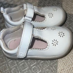 Stride rite baby girl shoes